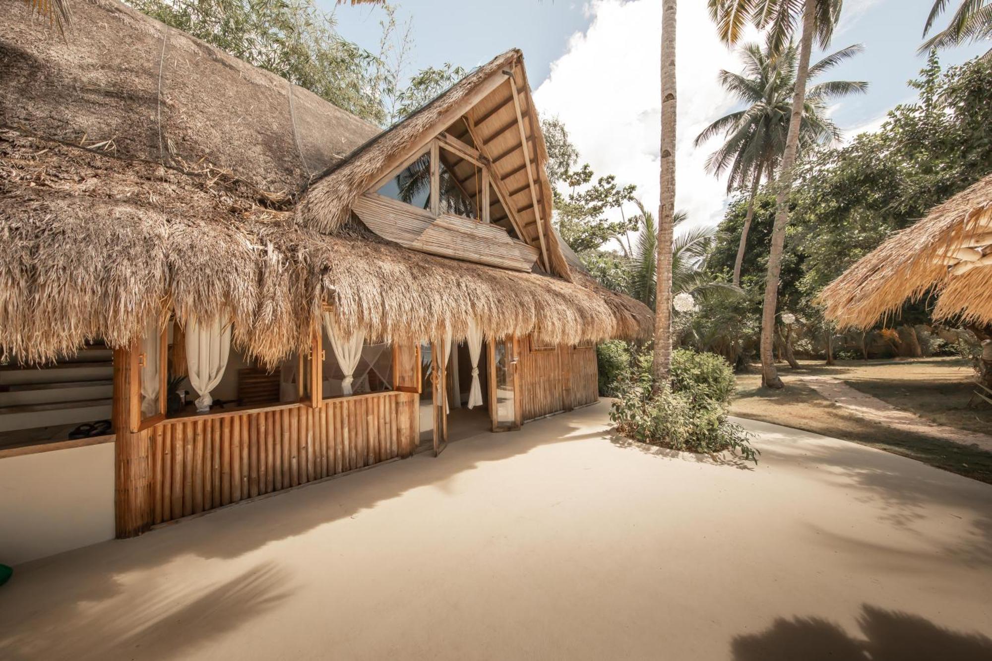 The Beach House Ocam Ocam باسانغا المظهر الخارجي الصورة