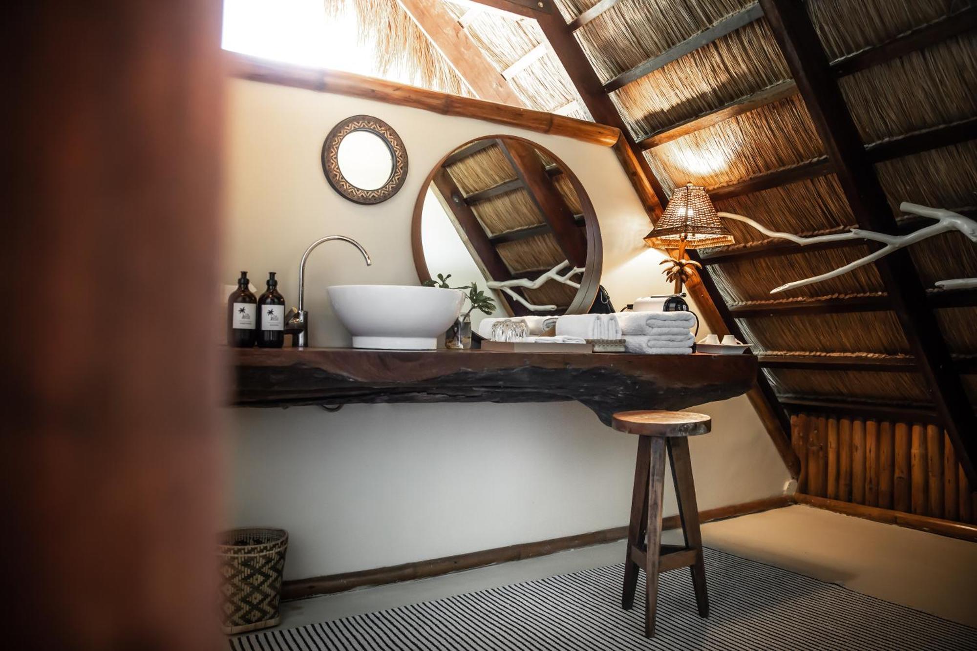The Beach House Ocam Ocam باسانغا المظهر الخارجي الصورة